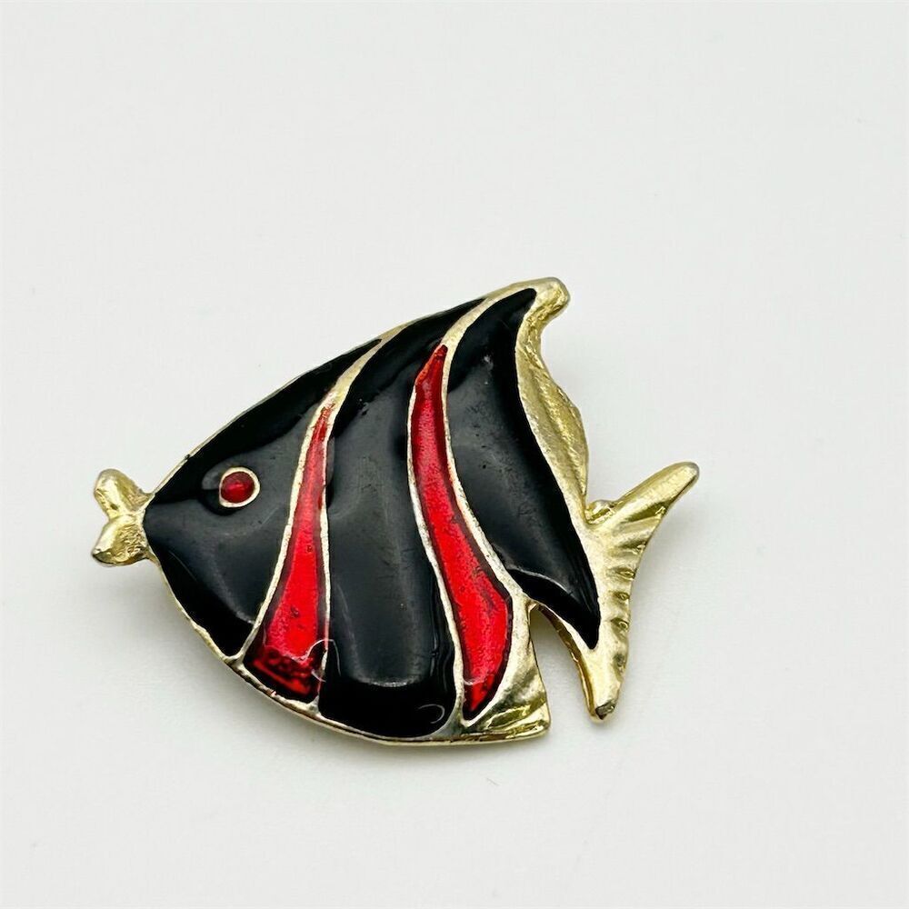 Vintage Small Dainty Black and Red Enamel Angel Fish Brooch Gold Tone Ocean